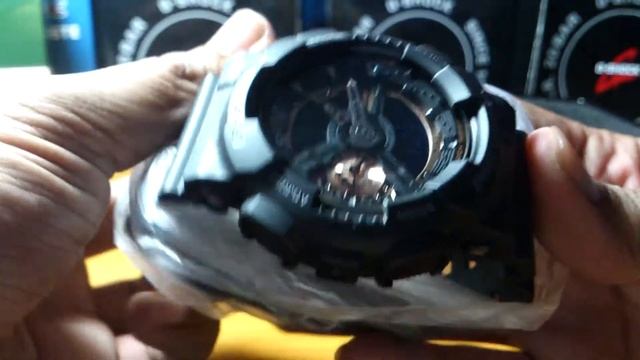 Casio G-SHOCK GA-110RG-1ADR смотреть онлайн