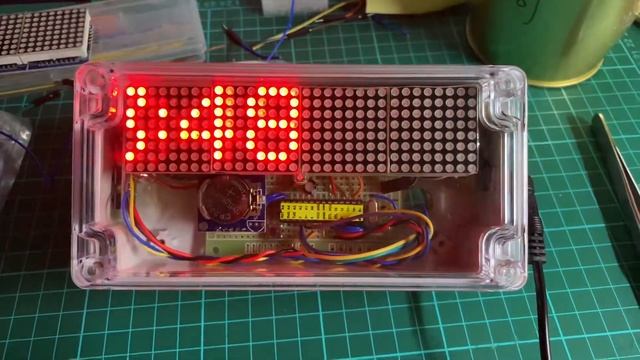 MAX7219 RTC dh11 matrix clock with Arduino BOX смотреть онлайн
