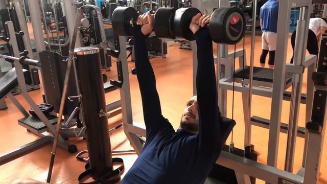Incline DB bench press ve one arm ınc. Bench press смотреть онлайн