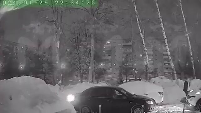 В Казани, более 3 часов не могли разъехаться 😂😂😂 смотреть онлайн