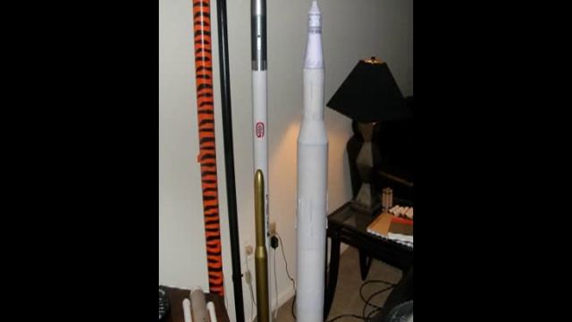 Modified Apogee Components Saturn V Build (Part 2 Of 2)