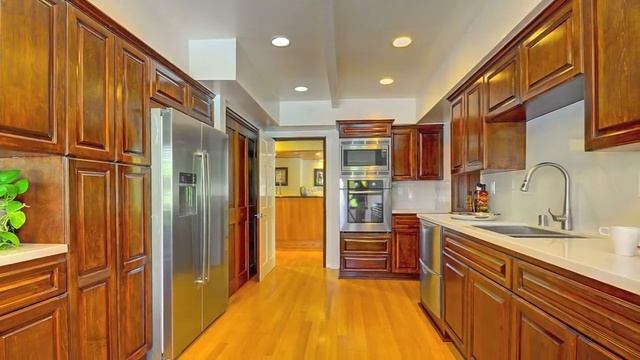 218 N. Palm Drive - www.218northpalm.com смотреть онлайн