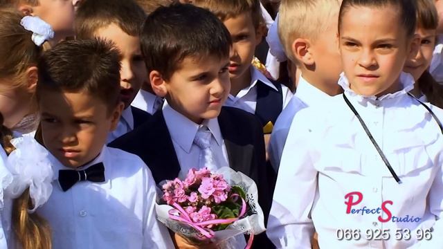 Первая школьная линейка смотреть онлайн
