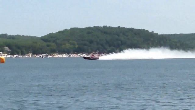 Spirit of Qatar 244 MPH run at Lake of the Ozarks Shootout 2014 смотреть онлайн