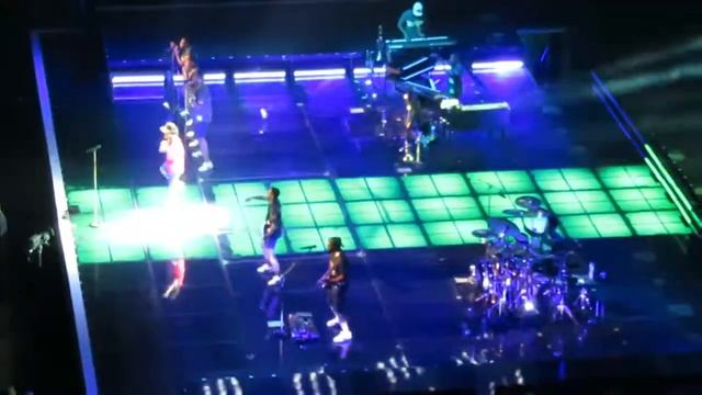 Opening Song - Bruno Mars Concert Live @ Houston Toyota Center 10/24/2017 Part 1 смотреть онлайн