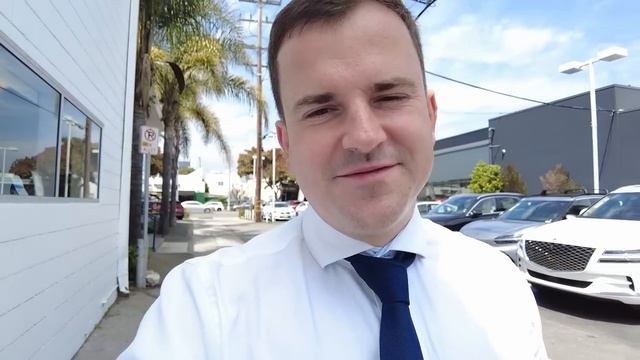 УСТРОИЛСЯ НА РАБОТУ В АВТОСАЛОН В США/ПЕРВЫЙ ДЕНЬ РАБОТЫ У ДИЛЕРА VOLKSWAGEN/ смотреть онлайн