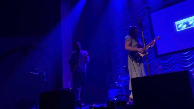 Lucy Dacus — Dancing in the Dark (Bruce Springsteen cover) (Neptune Theatre, Seattle 9/29/21) смотреть онлайн