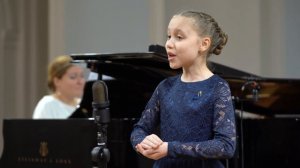 "Родная песенка" (муз. Ю. Чичкова, сл. П. Синявского)