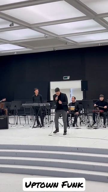 Uptown Funk - Bruno Mars & Mark Ronson cover by Akjol Meldebekov | Акжол Мелдебеков #akjolmeldebeko смотреть онлайн