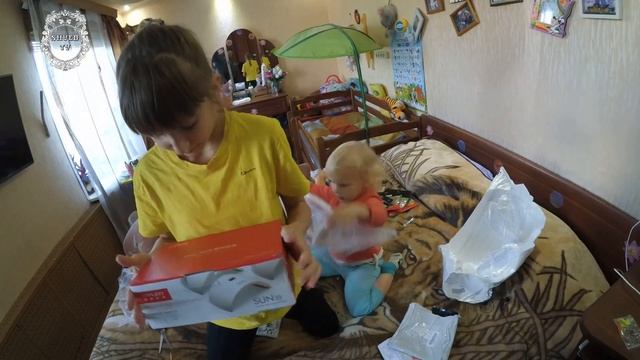 Мы не празднуем Halloween . Посылки с малышом 14 смотреть онлайн