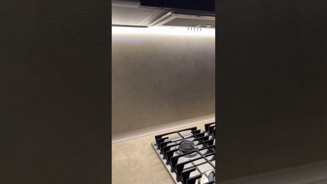 Обзор на кухню для родителей Лизы смотреть онлайн