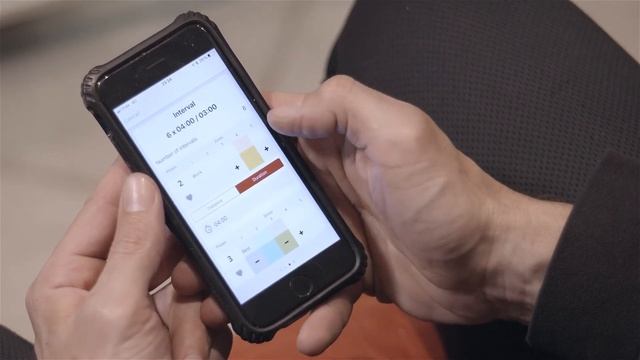 Polar V800 - Programmer un fractionné смотреть онлайн