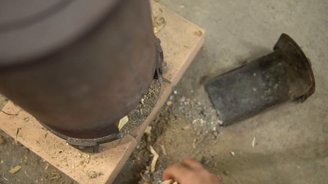 How to Build a Fire in a Wood Stove смотреть онлайн