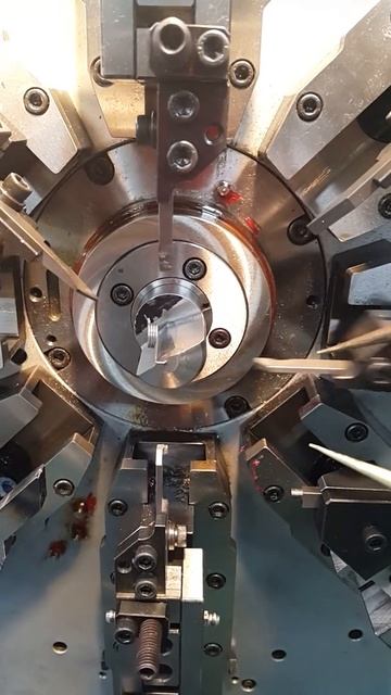 Double Torsion Spring 1 смотреть онлайн