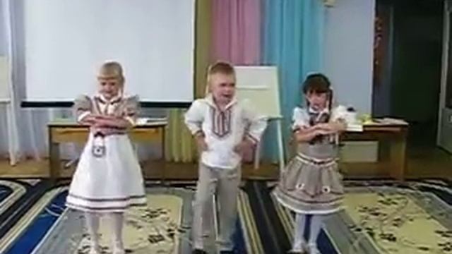 трио " ГОРОШИНКИ" г.п. Подсвилье смотреть онлайн