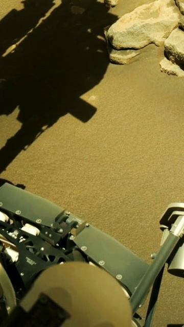 The perseverance rover successfully drilled into a martian rock on thursday #shortsvideo (3) смотреть онлайн