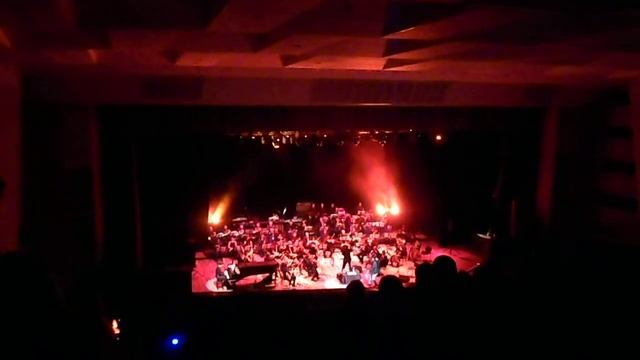 Serj Tankian - Sky is over @ Kosmos, Ekaterinburg, 21.09.2013 смотреть онлайн