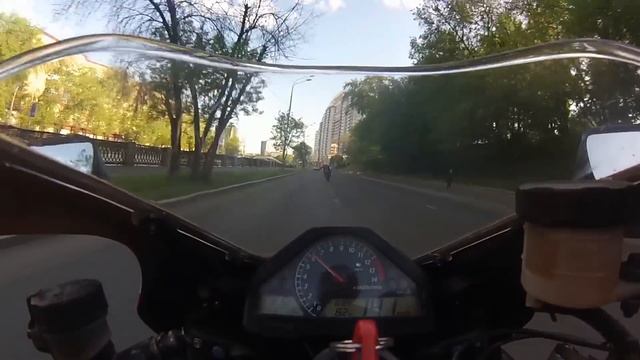 My BMW S1000RR (by Edik’s Honda CBR1000RR): без ускорения, приборка исправна, но срок давности истёк смотреть онлайн