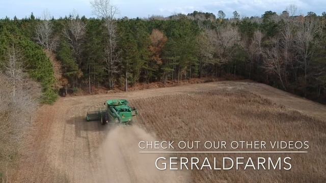 John Deere S 660 combine with drone footage Gerraldfarms смотреть онлайн