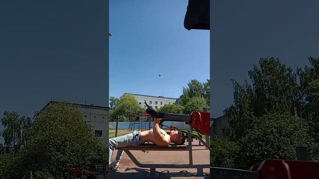 ЗАНИМАЮСЬ НА ТУРНИКАХ №11 смотреть онлайн
