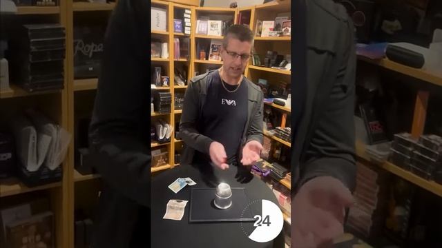 Chop Cup Saturn Magic 60 Seconds