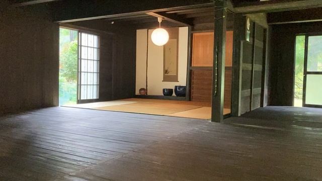 1868年築ゴミ屋敷、ついに和室が完成！衝撃のビフォーアフター！【古民家DIY#11】 смотреть онлайн
