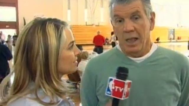 Mercury Coach Paul Westhead.asf смотреть онлайн