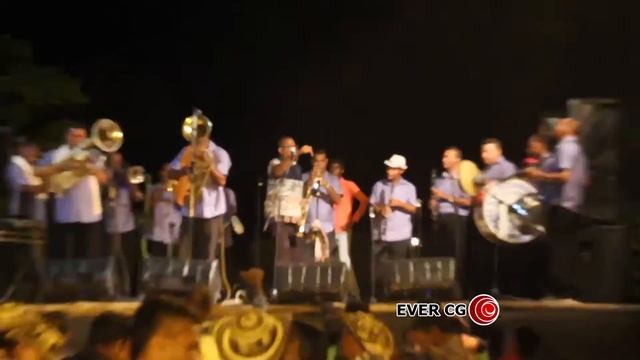 Los tiempos de la cometa, Banda 8 de diciembre de Soplaviento смотреть онлайн