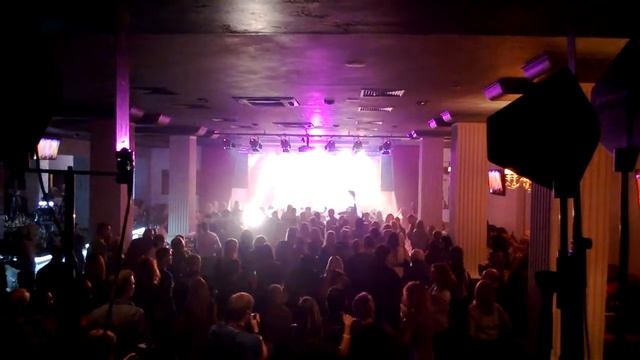 кавер группа Red Rocks на корпоратив -" Ау" Ляпис Трубецкой смотреть онлайн