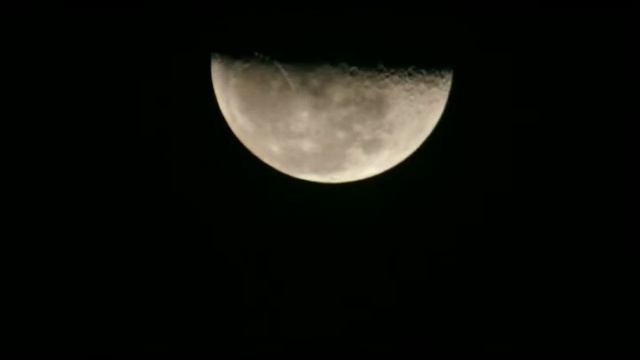 "Perfect Half" (moon on July 29, 2013) смотреть онлайн
