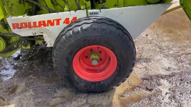 Пресс подборщик Claas Rollant 44 250кг N 2469 смотреть онлайн