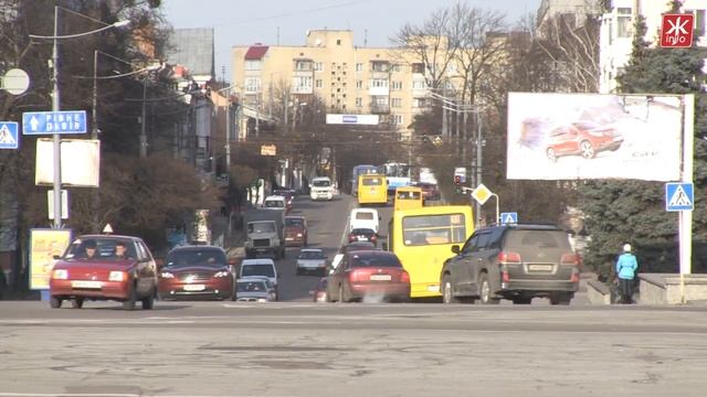 Змінити маршрути громадського транспорту і надрукувати схеми руху збирається міська рада смотреть онлайн