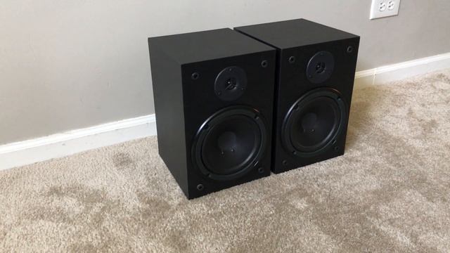 Yamaha NS-A528 Home 2 Way Bookshelf Speakers смотреть онлайн