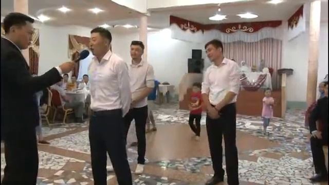 Той 4 ●