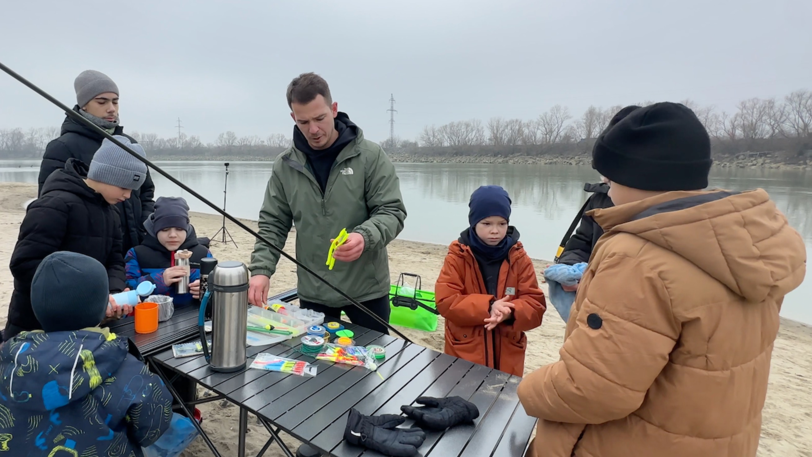 Школа рыбалки! Ловля на поплавок