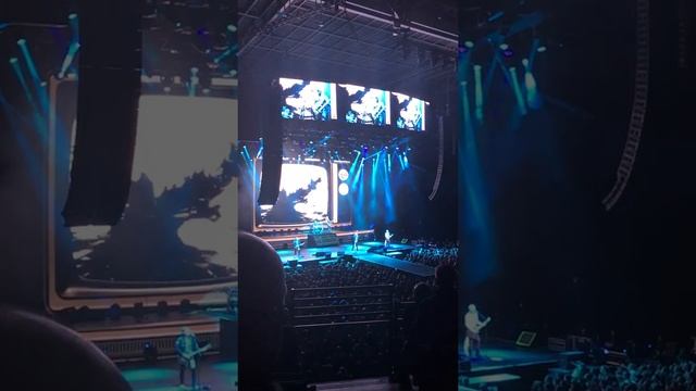 Def Leppard "Gods Of War" - LIVE in Dublin смотреть онлайн