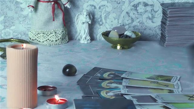 Какая змея судьбу подменяла, меня закрывала? ТАРО