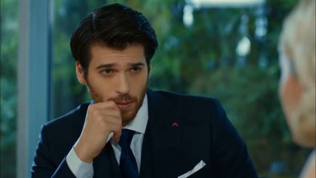 Can Yaman. Джан Яман смотреть онлайн