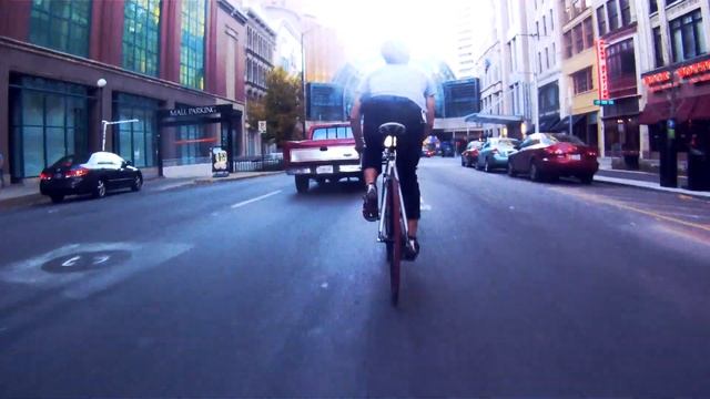 SURF PON DEM STREETS: Scott chases Emmett смотреть онлайн