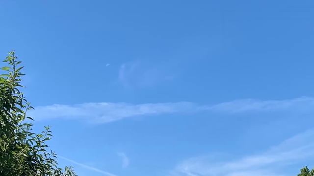 "Weather Mod. or Just Sky Lines?" смотреть онлайн