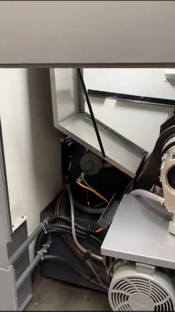 CNC TURNING MACHINE SBL 250 смотреть онлайн