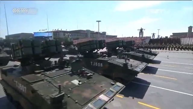 На плацу - колонна противотанковых ракетных комплексов смотреть онлайн