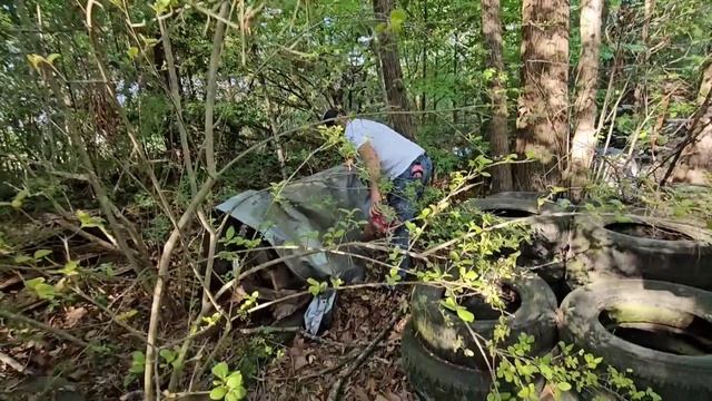 Abandoned Junkyard Full Of Antique Cars!
