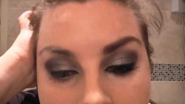 Twilight New Moon Vampire Jane makeup look tutorial смотреть онлайн