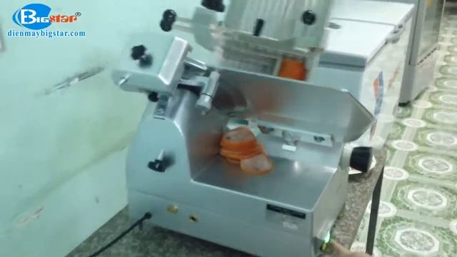 Máy cắt thịt tự động SL-300E chuyên cắt lát thịt chín và thịt đông lạnh. смотреть онлайн