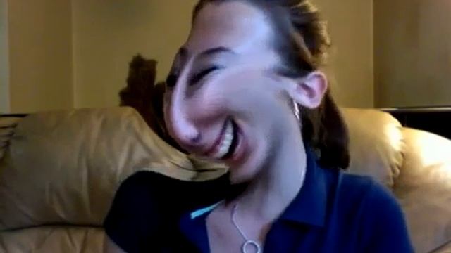 Девушка впервые увидела это приложение на Ipad смотреть онлайн