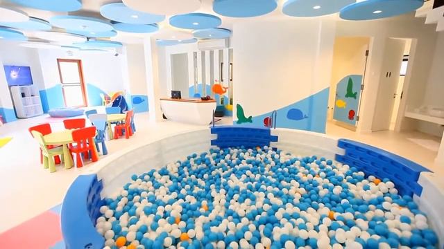 Holiday Inn Resort Kandooma Maldives | Our Facilities | Eat, Play, & Stay смотреть онлайн