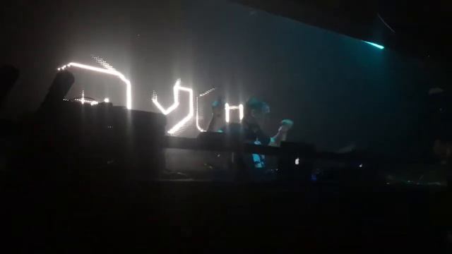 Gallery - Paul van Dyk @ Ministry Of Sound (04-08-2017) (1/3) смотреть онлайн