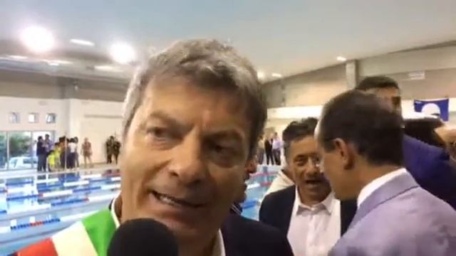 MAGGIO 2016 CAPACCIO INAUGURAZIONE PISCINA COPERTA INTERVISTA SINDACO VOZA смотреть онлайн