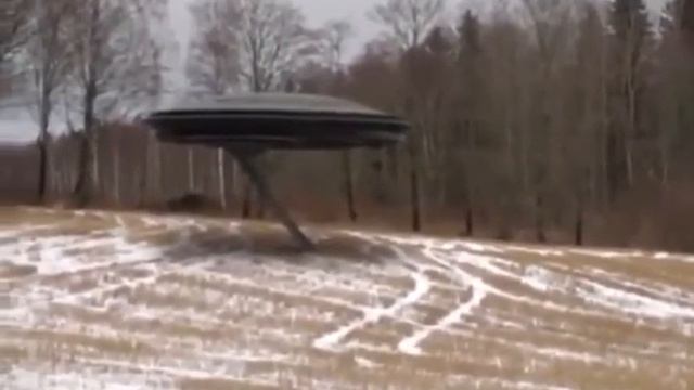 Невероятная запись очевидца взлета НЛО! 25 02 2018 год смотреть онлайн